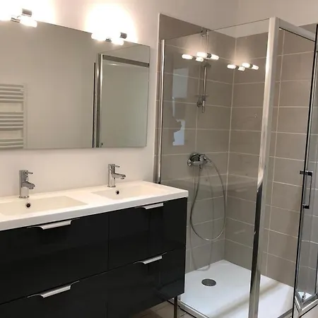 Πανσιόν Mariana Lucciana (Corsica)